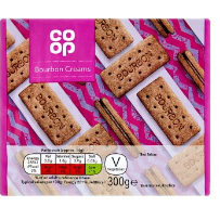 Co Op Bourbon Creams 300g BBD 25/1/25-UK Goodies